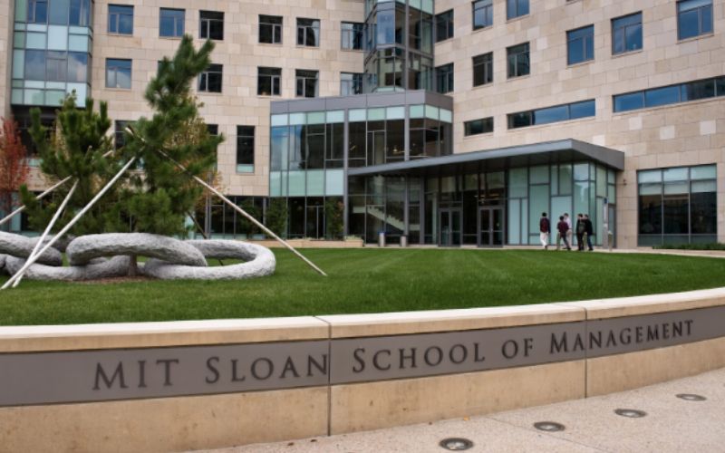 Trường đại học MIT Sloan School of Management 1