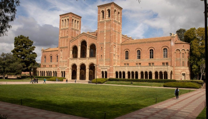 đại học UCLA của Mỹ