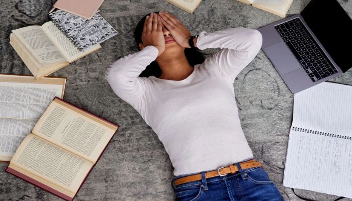 Du học sinh nên tìm hiểu trước các nguồn hỗ trợ tâm lý của trường